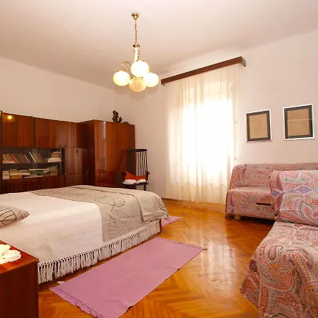 شقة Milena 1582 *
