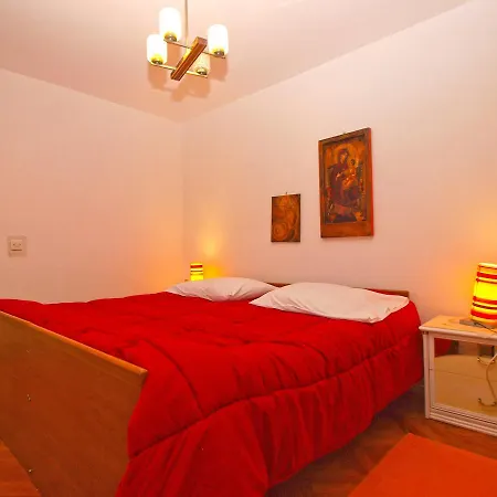Apartamento Milena 1582 *